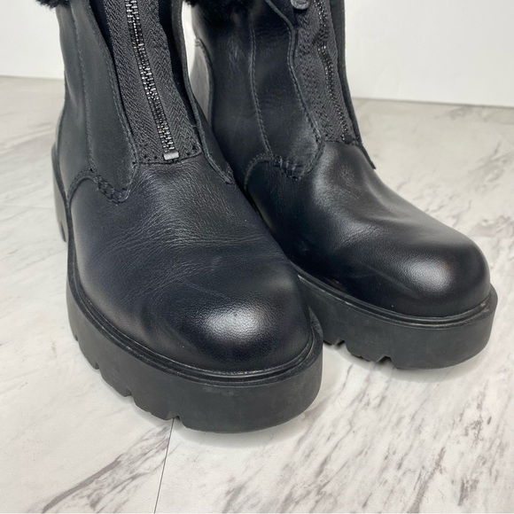 UGG Czeriesa Black Leather Boot 9 1/2 - Picture 10 of 15